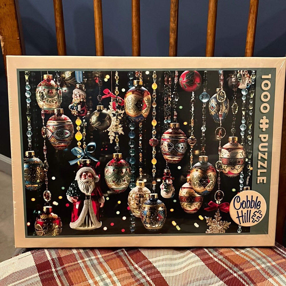 Cobble Hill Christmas 1000 Puzzle